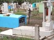 Muertos, avanza mantenimiento cementerios Delegación Bocas