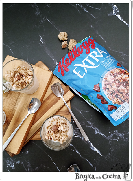 Mousse de yogur con granola Mousse de yogur con granola