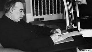 Hayek está considerado como el defensor del capitalismo liberal ... by Mark de Zabaleta Hayek está considerado como el defensor del capitalismo liberal ... by Mark de Zabaleta