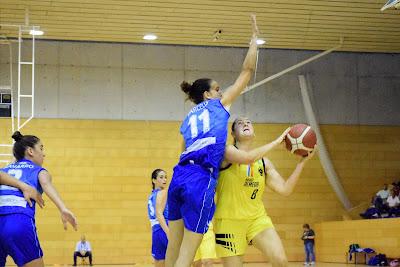 Galería de clics del Bàsquet Femení Viladecans-Basket Almeda (Liga Femenina 2)