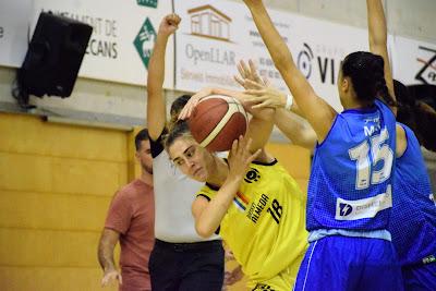 Galería de clics del Bàsquet Femení Viladecans-Basket Almeda (Liga Femenina 2)