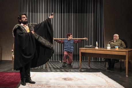 GAM: Dos personas crean un imperio en 10 m2 Atlantium02