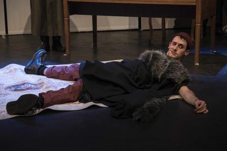 GAM: Dos personas crean un imperio en 10 m2 Atlantium64