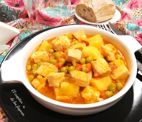 GUISO DE BONITO CON PATATAS Y GUISANTES