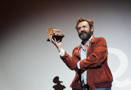 Sitges 2022: Increíble pero cierto (Incroyable Mais Vrai) y Fumar provoca tos (Fumer Fait Tousser), de Quentin Dupieux Sitges 2022: Increíble pero cierto (Incroyable Mais Vrai) y Fumar provoca tos (Fumer Fait Tousser), de Quentin Dupieux