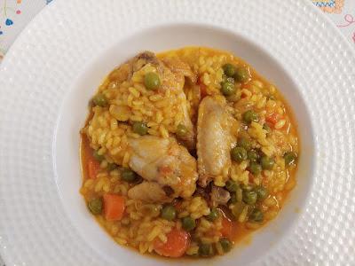 ARROZ CALDOSO CON ALAS DE POLLO