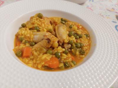 ARROZ CALDOSO CON ALAS DE POLLO