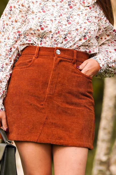 Corduroy skirt