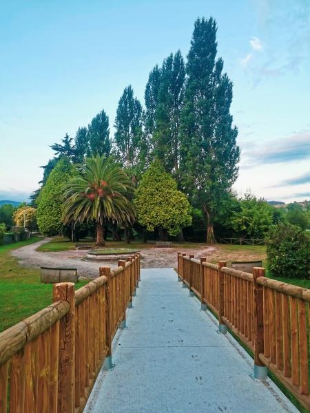 Villaviciosa-Campin de Deva, (III)