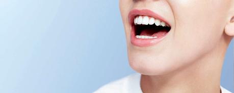 Por qué hay encías blancas