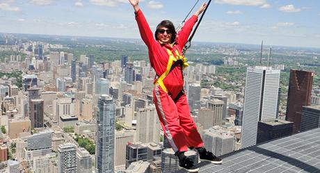 Toronto Edge Walk en la CN Tower
