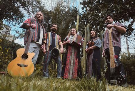 Ajimsa lanza videoclip de Ñuke Mapu y anuncia gira por México e4703b03-a8b6-3ddb-ba64-b102605e96de