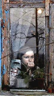 5.249 - EN LA CORTEZA...