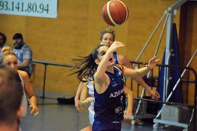 Galería de clics del Bàsquet Femení Sant Adrià-CB Sant Josep Obrer (Liga Femenina 2)