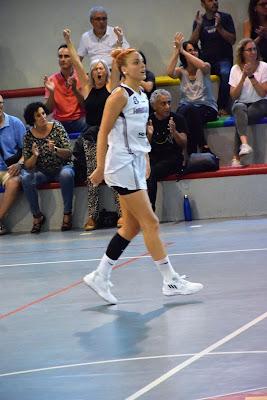 Galería de clics del Bàsquet Femení Sant Adrià-CB Sant Josep Obrer (Liga Femenina 2)