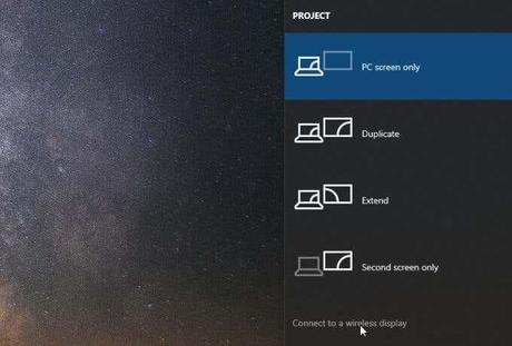 Cómo acceder al navegador Google Chrome en Roku TV Selecciona Conectar a una pantalla inalámbrica