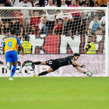 Crónica Sevilla FC 1 - Valencia CF 1