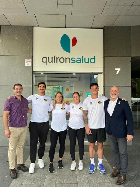 Los jugadores del Getxo Rugby Taldea pasan sus reconocimientos médicos en el Centro Médico de Quirónsalud de Plaza de Euskadi, en Bilbao