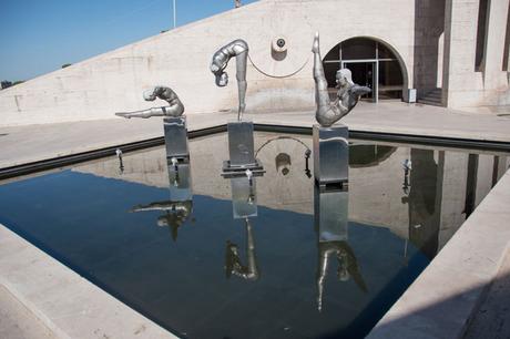 Visita al Complejo Cascade en Ereván 3-buceadores-cascade-yerevan