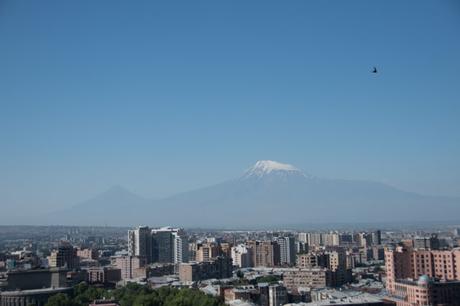 Visita al Complejo Cascade en Ereván monte-ararat-desde-cascade