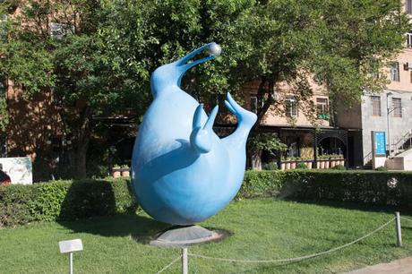 Visita al Complejo Cascade en Ereván kiwi-azul-complejo-cascade-en-erevan