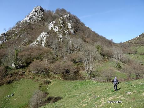Santoveña-Valle Berroña-Valle Lloberuga