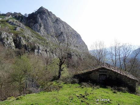 Santoveña-Valle Berroña-Valle Lloberuga
