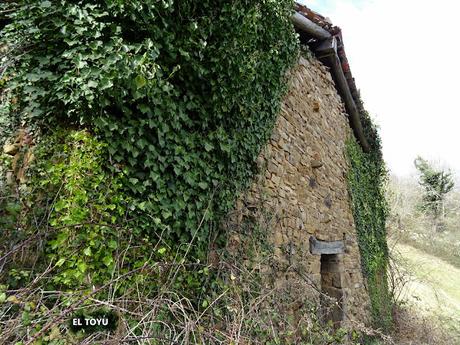 Santoveña-Valle Berroña-Valle Lloberuga
