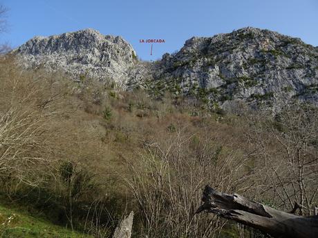 Santoveña-Valle Berroña-Valle Lloberuga