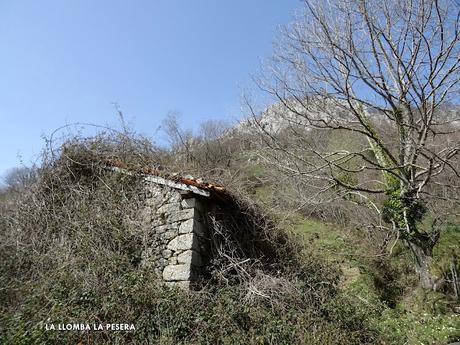 Santoveña-Valle Berroña-Valle Lloberuga