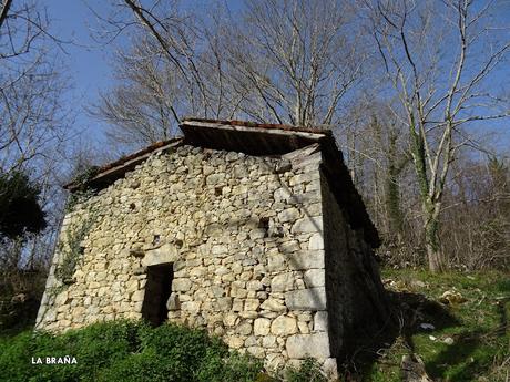Santoveña-Valle Berroña-Valle Lloberuga