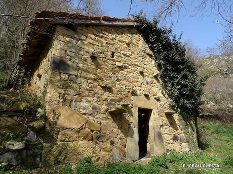 Santoveña-Valle Berroña-Valle Lloberuga