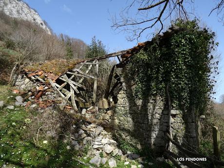 Santoveña-Valle Berroña-Valle Lloberuga