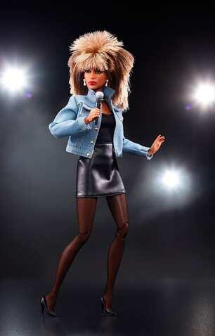 La muñeca Barbie de Tina Turner conmemora su carrera musical