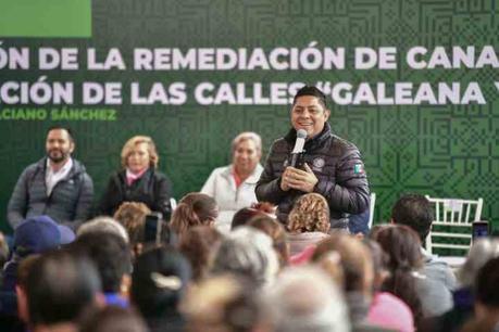 Gobernador Ricardo Gallardo arregla problema de aguas residuales en el Morro