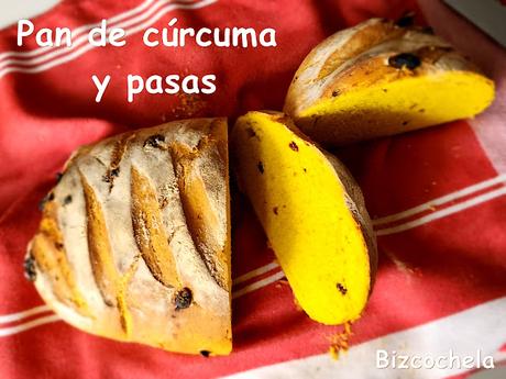 PAN DE CÚRCUMA Y PASAS