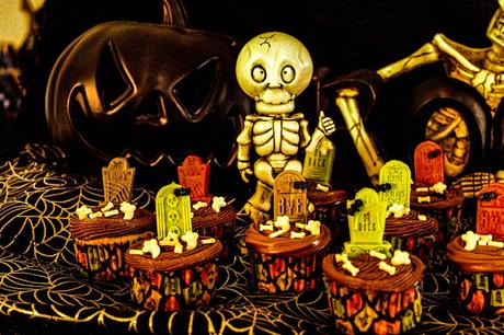 Graveyard Cupcakes