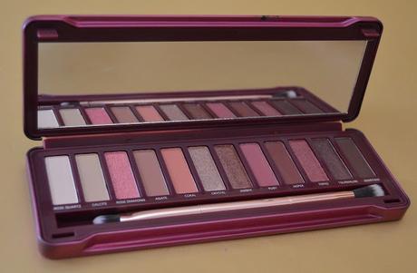 La paleta “Ruby Glamour” de EVELINE COSMETICS