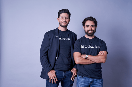 Gana Leadsales premio en Silicon Valley por mejor pitch en VCFamilia