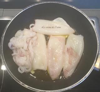 Garbanzos con chipirones