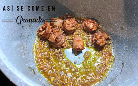 Callos con garbanzos granainos