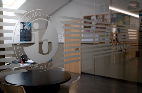 La importancia de la formación internacional y el pensamiento crítico en adolescentes según Logos International School