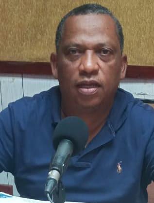 Agreden comunicador cuando uasd-neiba destruía parcela de plátanos.