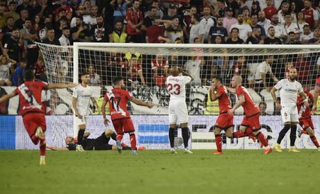 Crónica Sevilla FC 0 - Rayo Vallecano 1