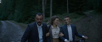 PAMFIR (Ucrania, Francia, Polonia, Chile, Luxemburgo, Alemania; 2022) Drama, Negro, Social, Político PAMFIR (Ucrania, Francia, Polonia, Chile, Luxemburgo, Alemania; 2022) Drama, Negro, Social, Político