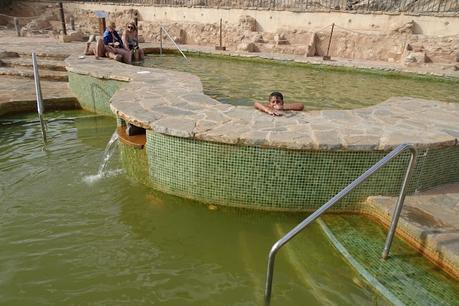 Aguas termales de La Malahá en Granadas con niños