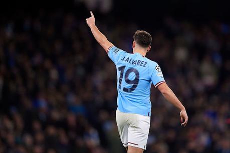 Crónica Manchester City 3 - Sevilla FC 1