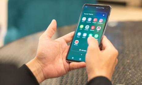Estas 5 apps pueden vaciarte la cuenta del banco: bórralas ya de tu móvil