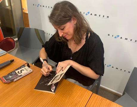 Presentación de MARE (Spècula Llibres) en Librería Gigamesh