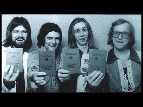 Passport - Cross Colateral (1975)